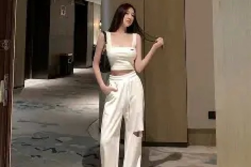 带货翻车！偷窥女性剧情！抖音一网红被封！